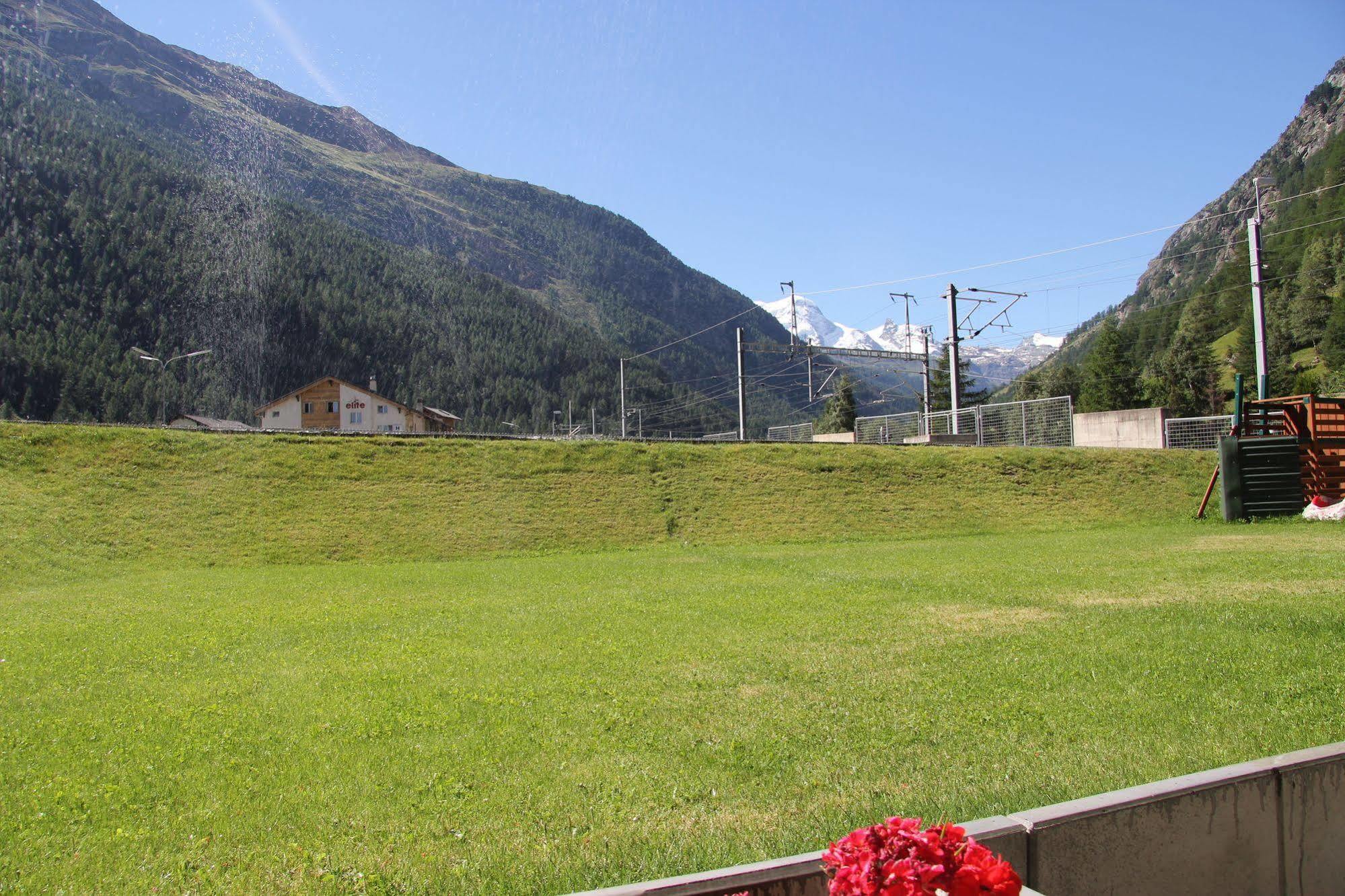 Hotel Taescherhof Täsch Dış mekan fotoğraf